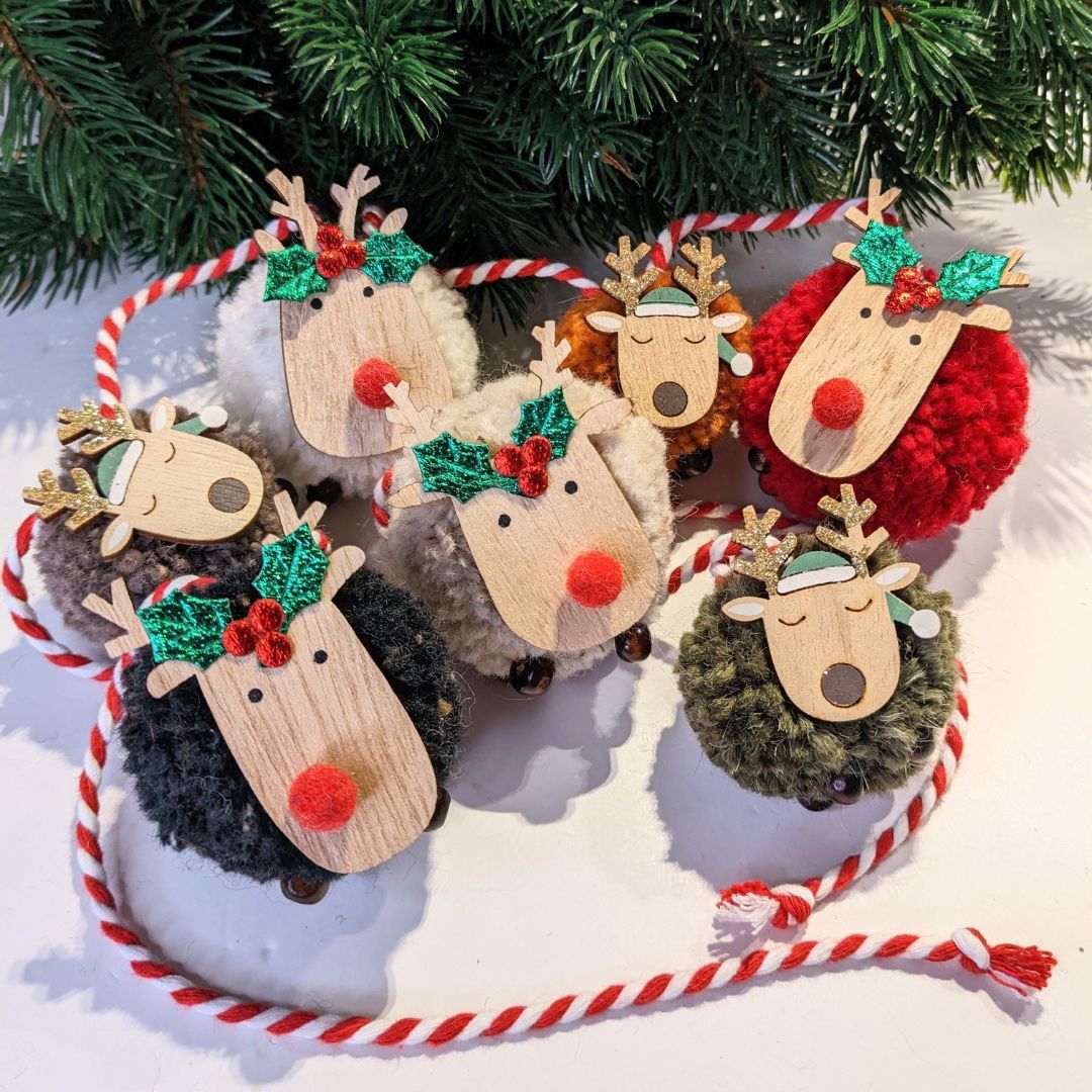 Reindeer pompom garlands