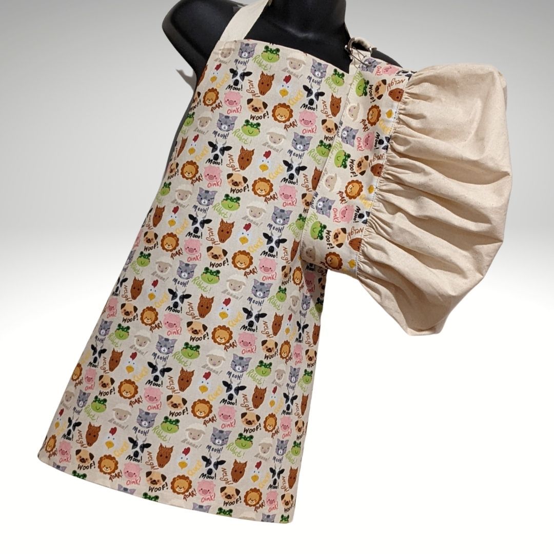 Chorus of animals child's apron