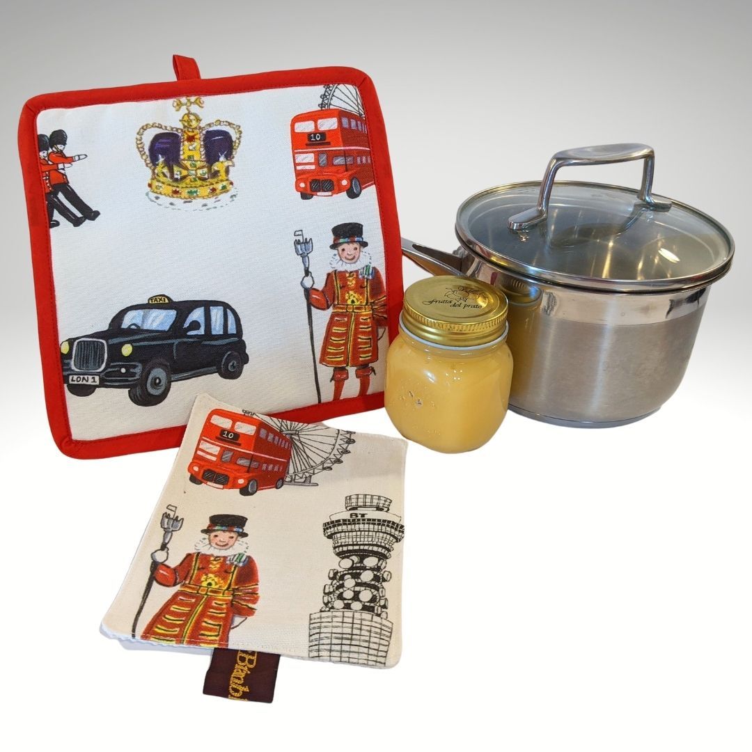 Kitchen accessories set