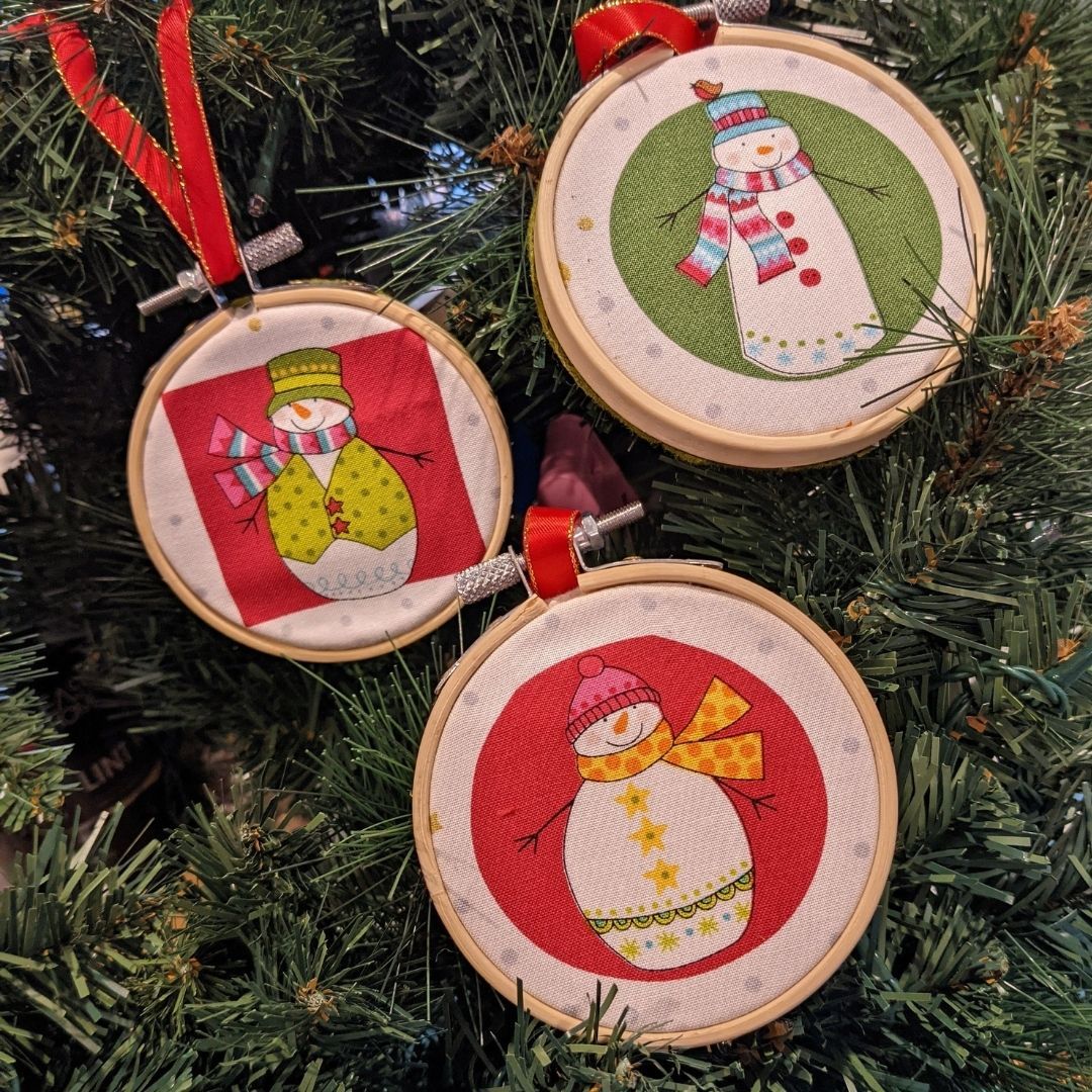 Hoop Christmas decorations